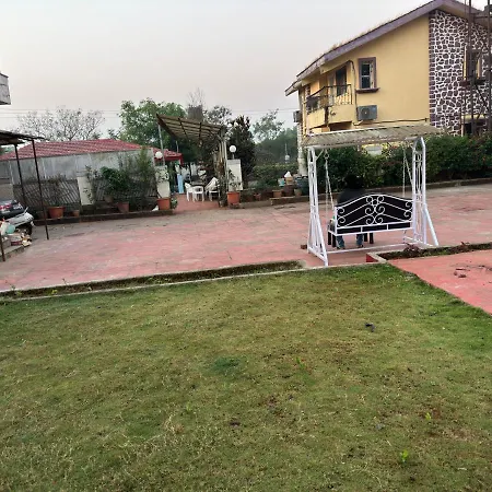 Vintage Villa By Mezbaan Lonavala Exterior photo